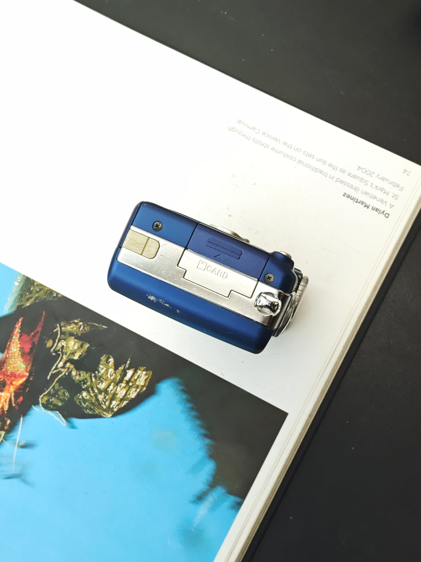 Used Nikon Coolpix 5200 blue Digital Camera