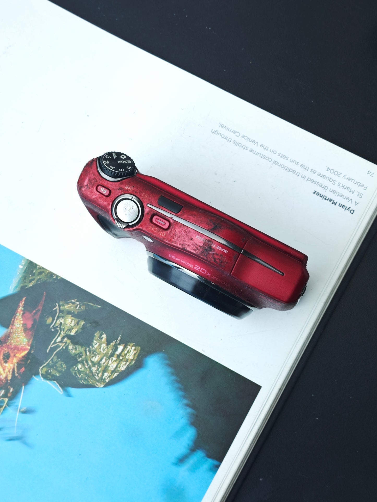 Used Fujifilm FinePix F800 EXR Digital Camera [No charger]