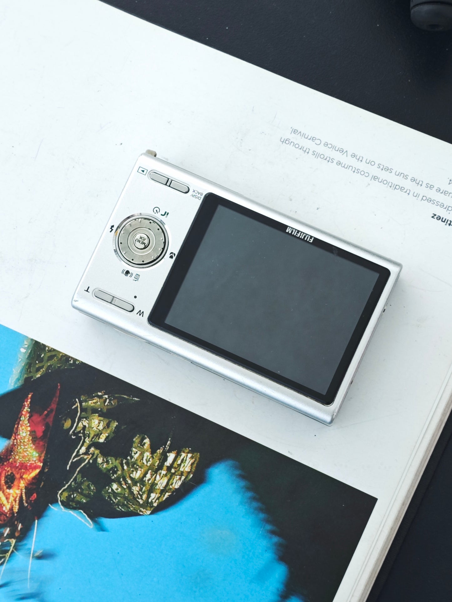 Used Fujifilm FinePix Z100 fd grey Digital Camera