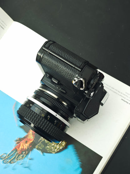 Nikon FM black with Nikkor 55mm F1.2 Ai