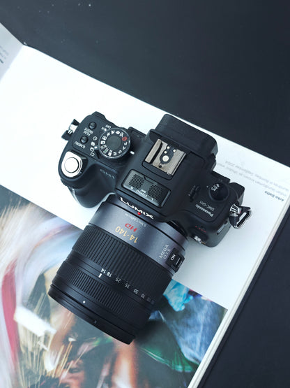 Used Panasonic Lumix DMC-GH1K with 14-140mm F4-5.8 [JPN only, with box]