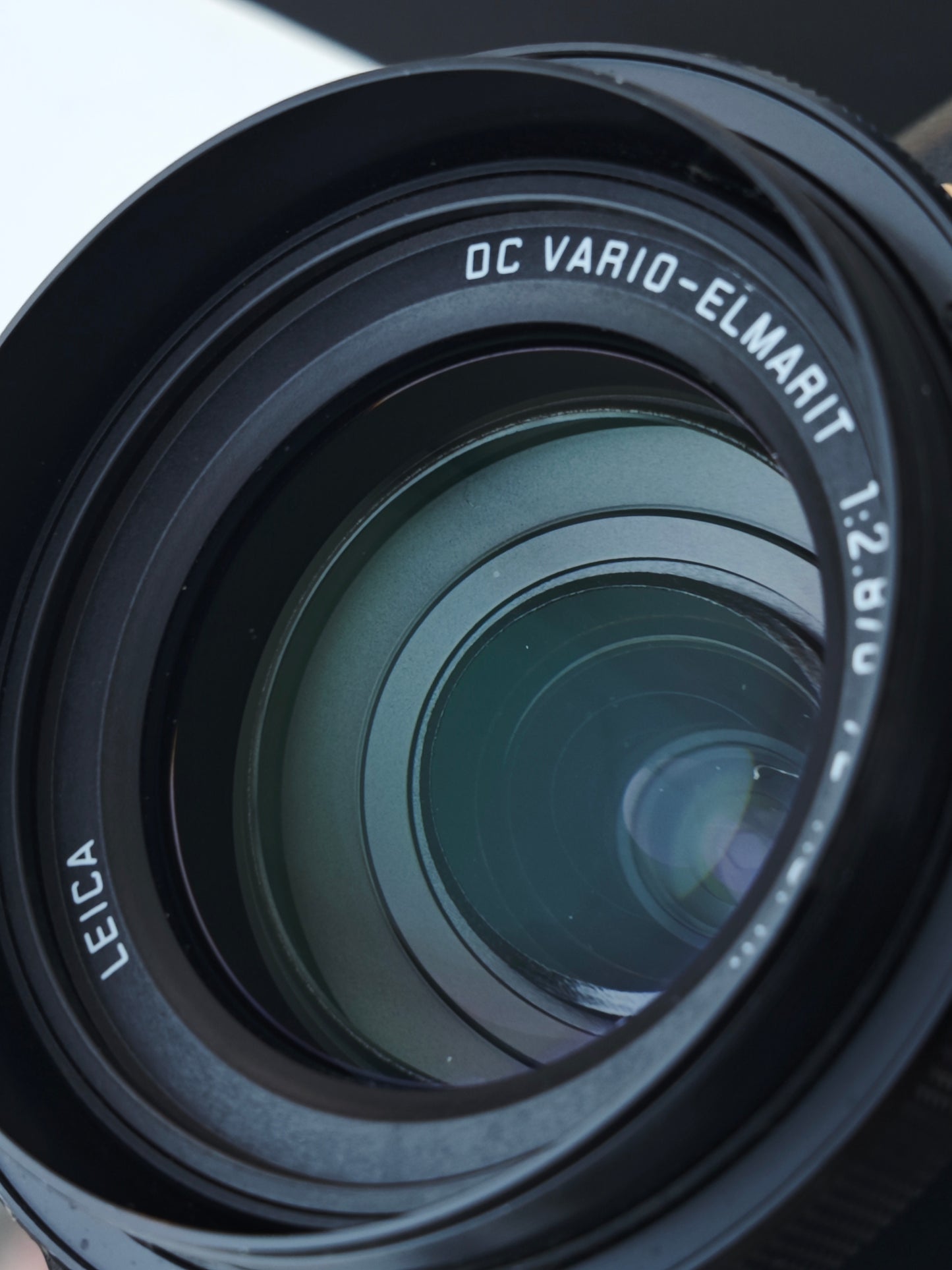 Used Panasonic Lumix DMC-FZ20 Digital Camera