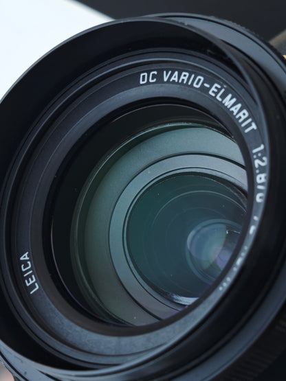 Used Panasonic Lumix DMC-FZ20 Digital Camera