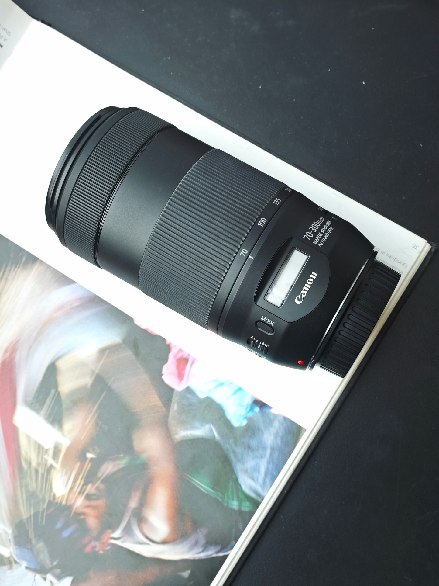 Canon Zoom Lens EF 70-300mm F4-5.6 IS II Nano USM