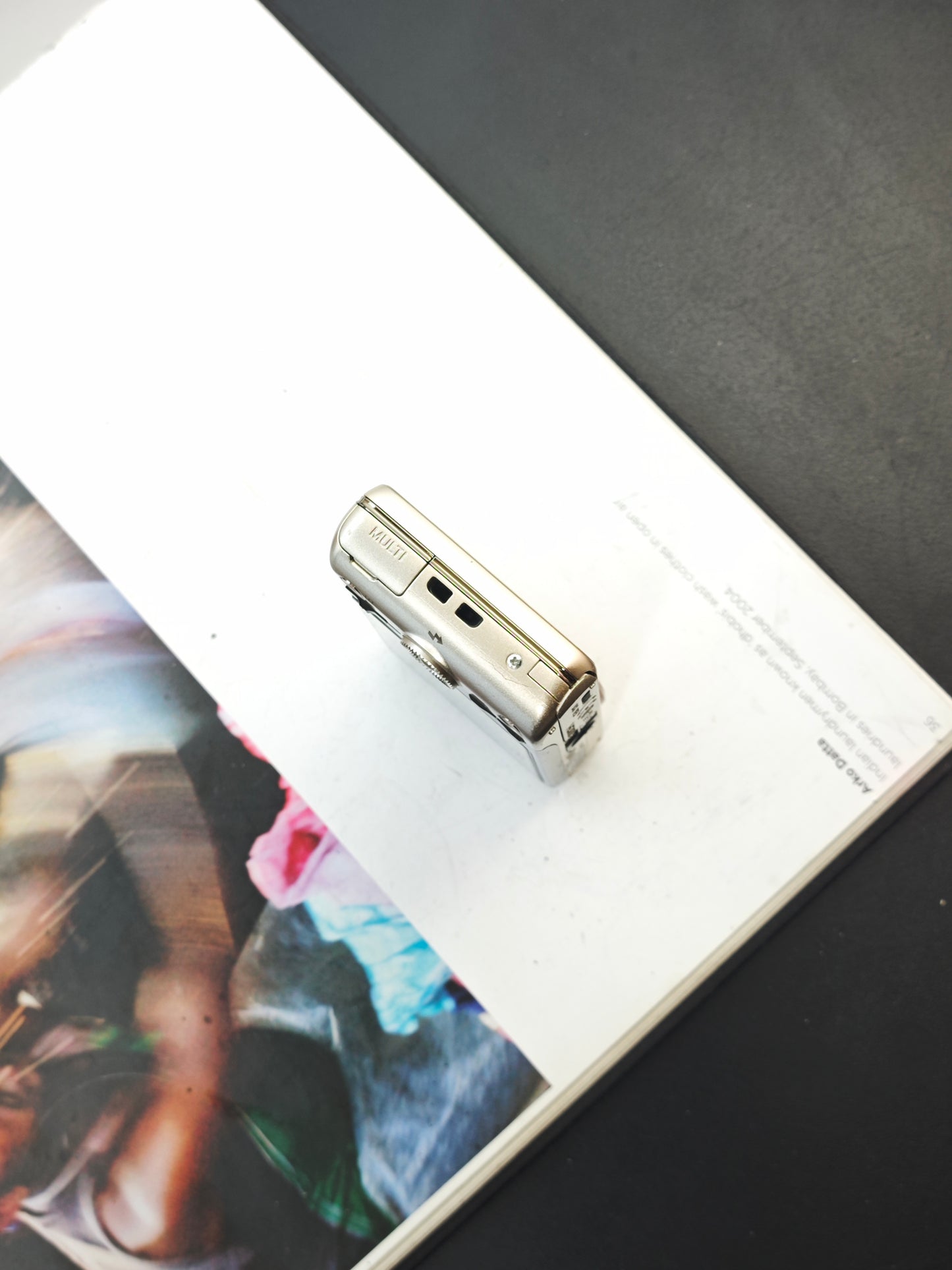 Used Sony Cyber Shot DSC-WX200 gold Digital Camera [JPN only, No charger]