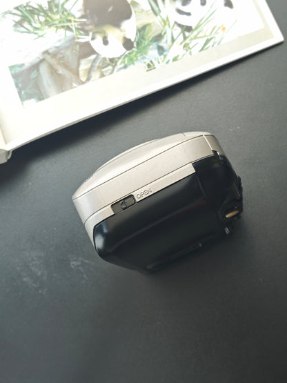 Minolta Capios 25 Film Camera