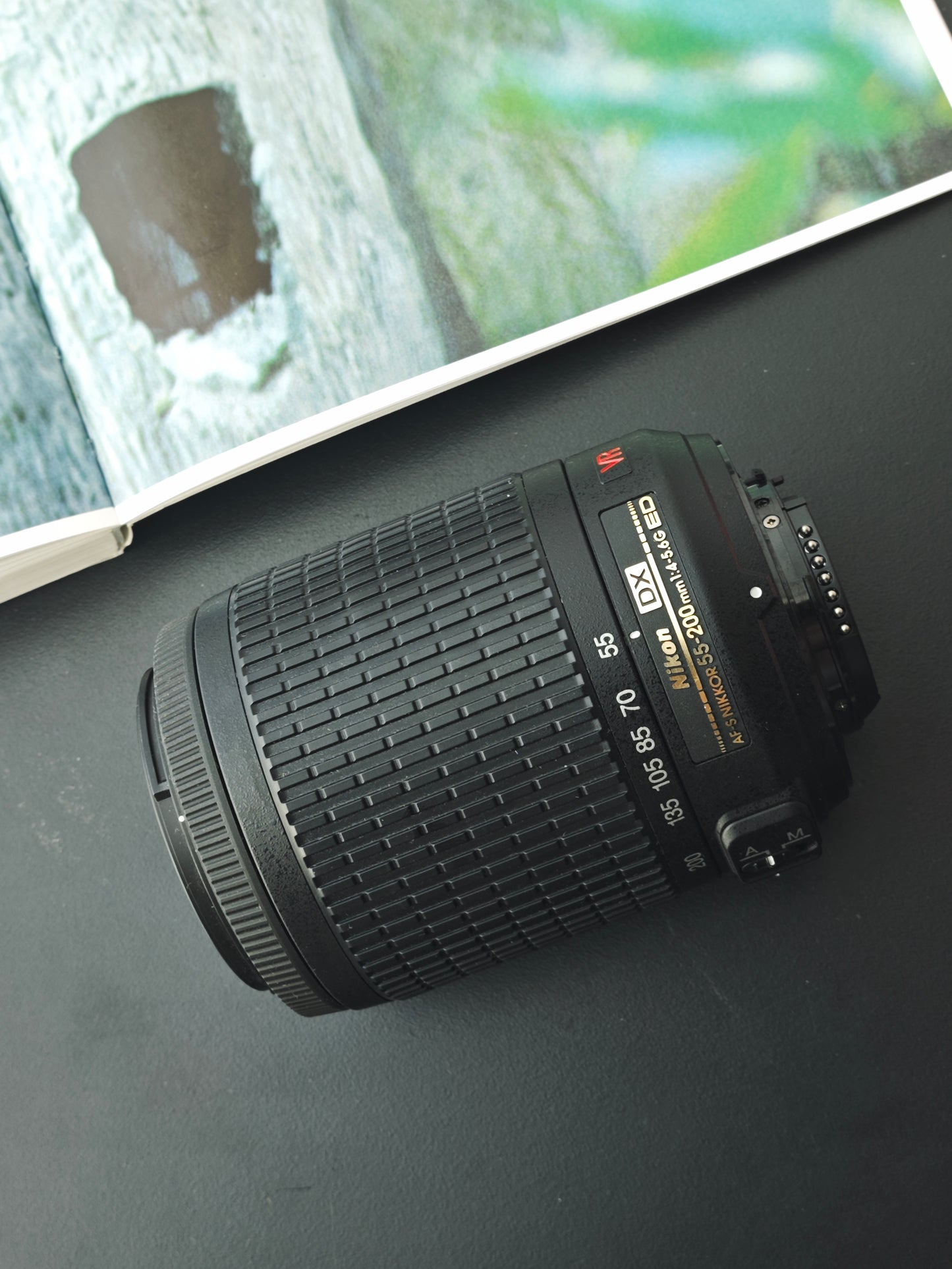 Nikon DX AF-S Nikkor 55-200mm F4-5.6 G ED VR [with box]