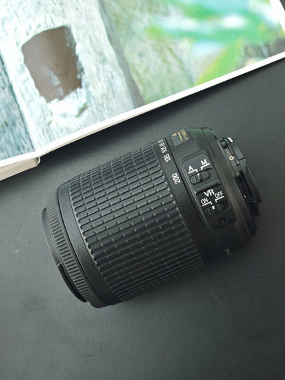 Nikon DX AF-S Nikkor 55-200mm F4-5.6 G ED VR [with box]