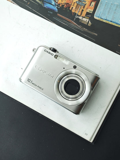 Used Casio EXILIM EX-Z1000 Digital Camera