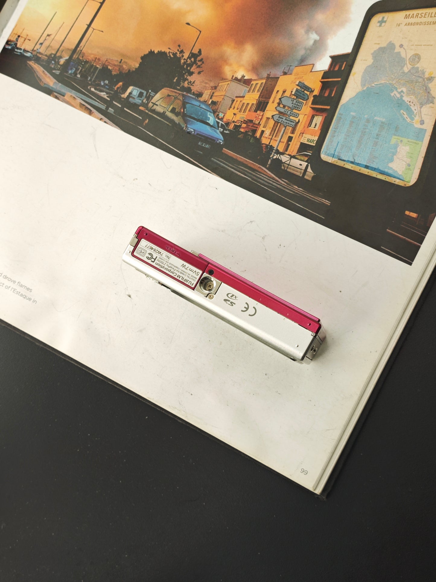 Used Fujifilm FinePix Z100 fd pink Digital Camera [No charger]