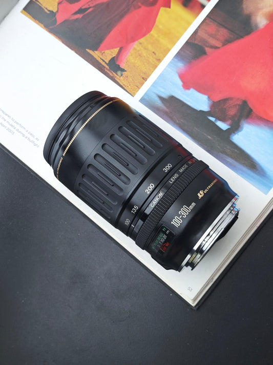 Canon Zoom Lens EF 100-300mm F4.5-5.6