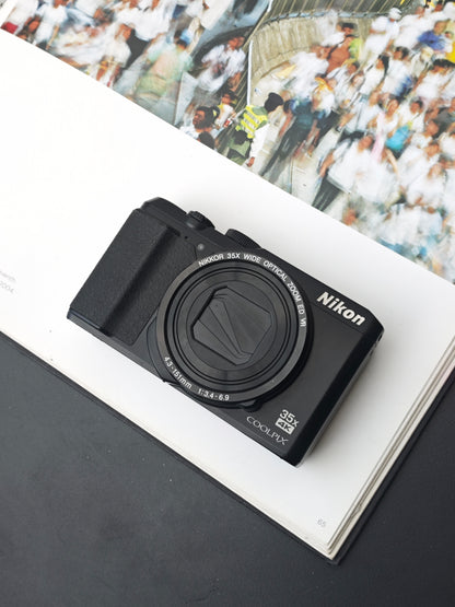 Used Nikon Coolpix A900 Digital Camera [No charger]