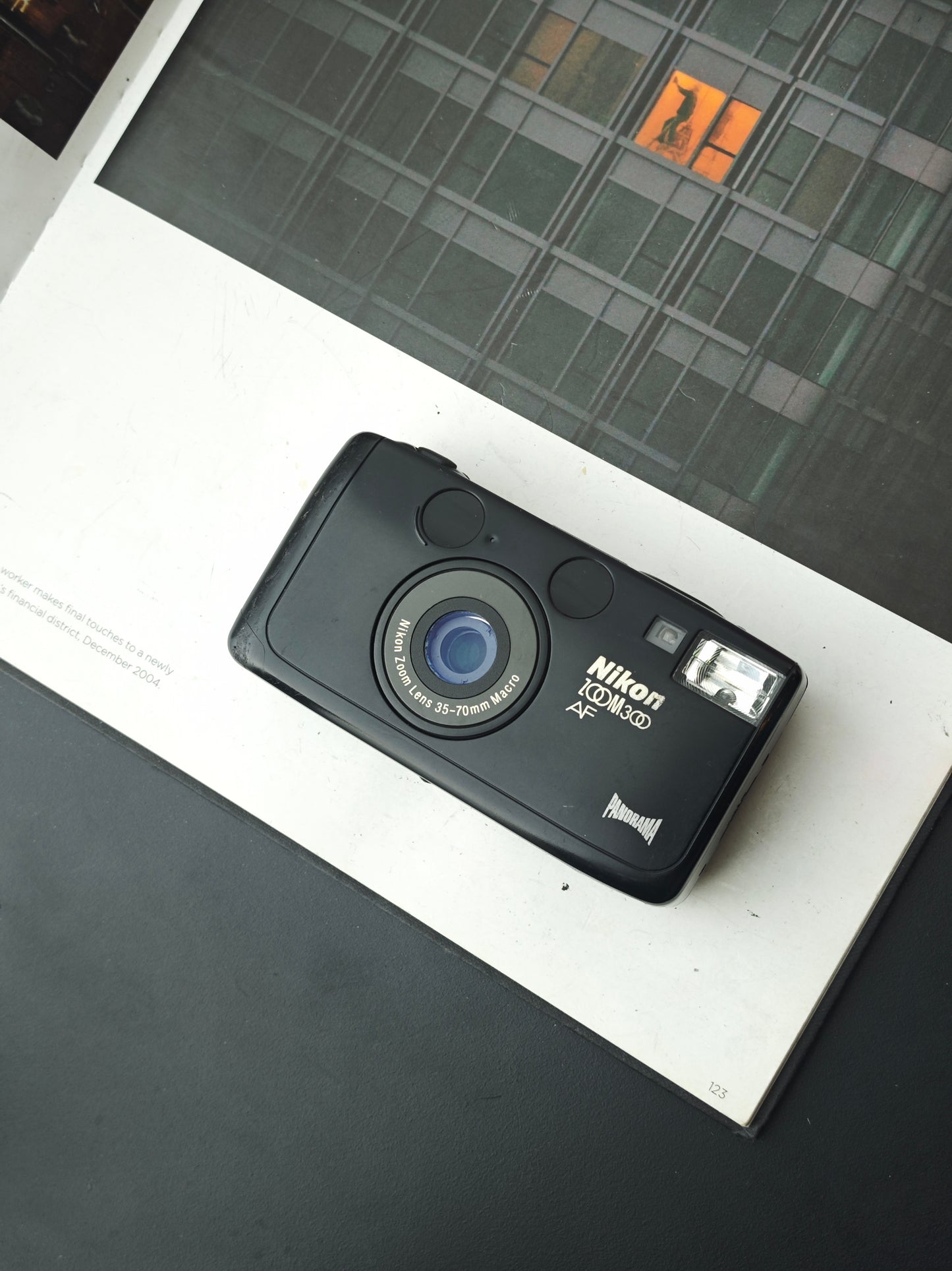 Nikon Zoom 300AF #4120645