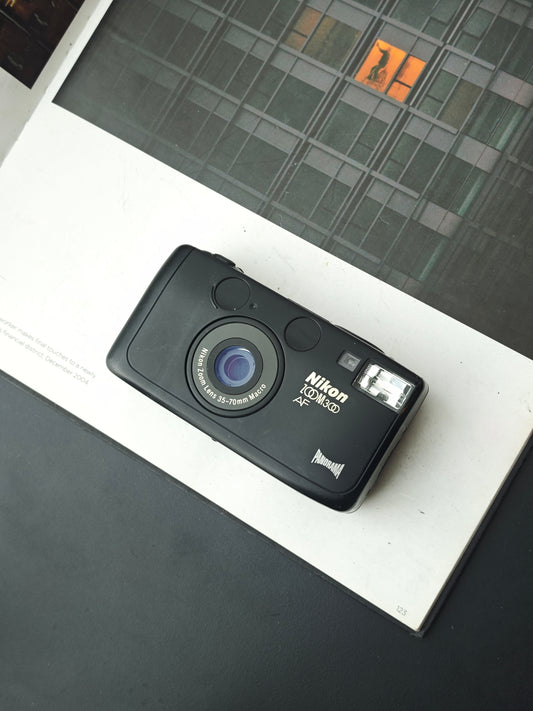 Nikon Zoom 300AF #4073198