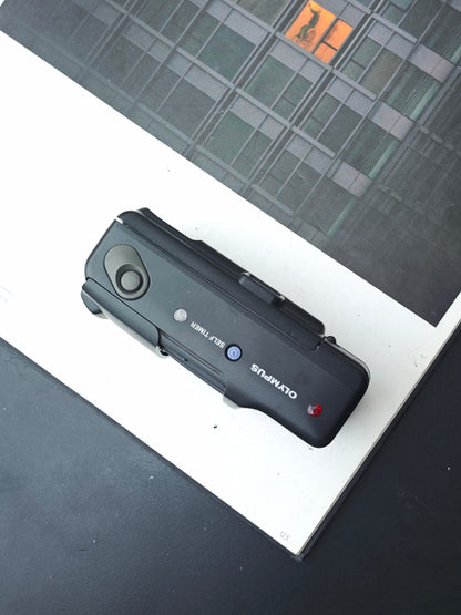 Olympus AM-100 Quartz Date #1088422