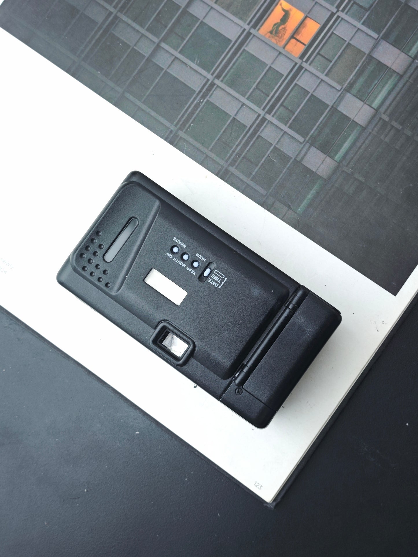 Olympus AM-100 Quartz Date #1088422