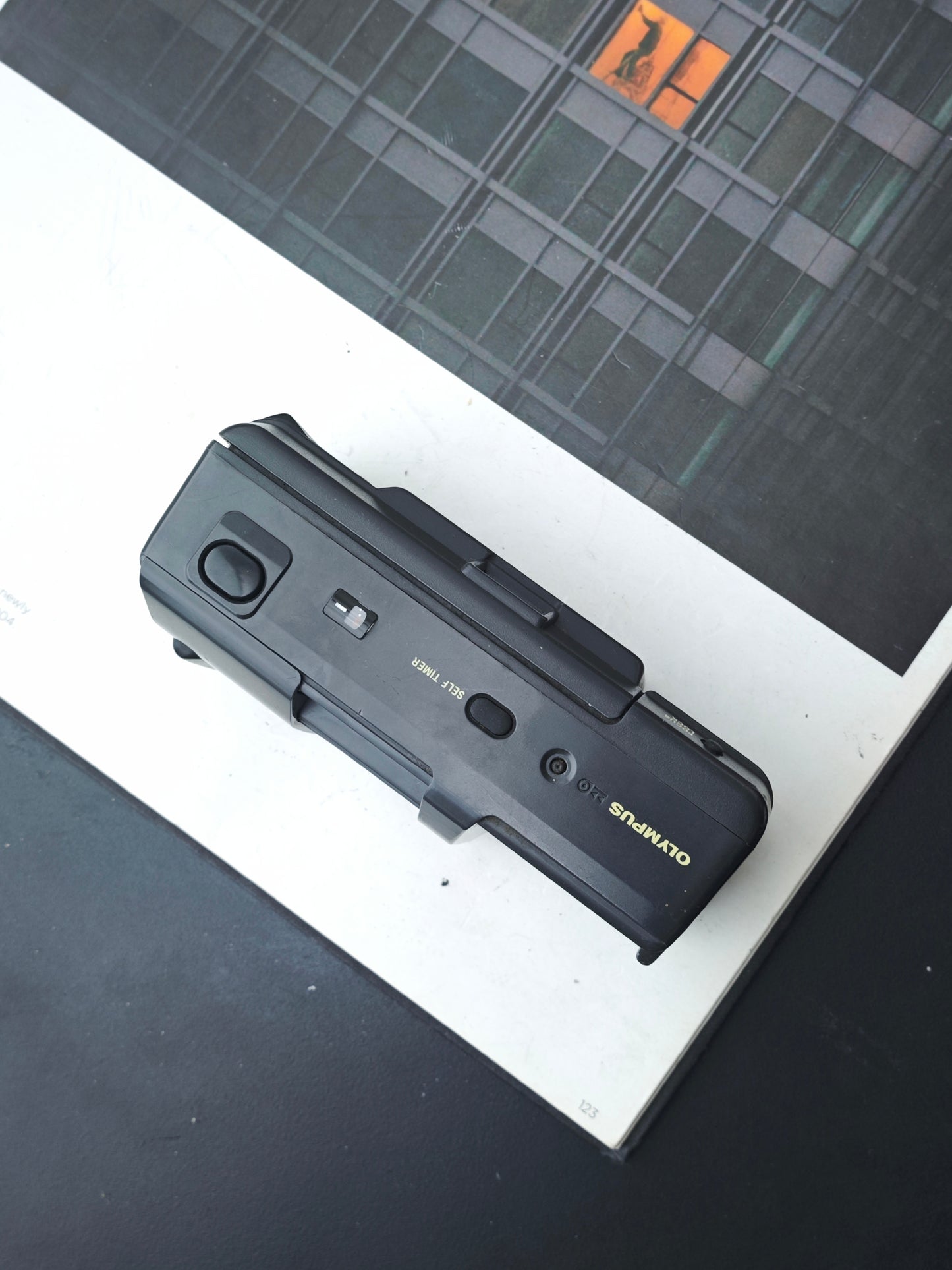 Olympus AF-1 Quartzdate #1767099