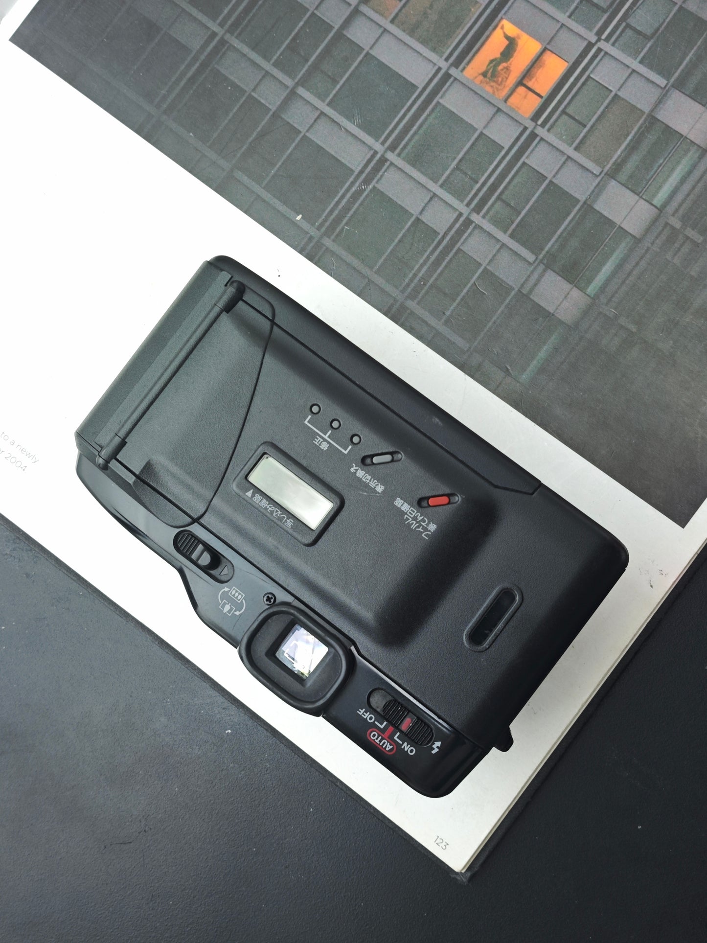 Canon Autoboy TELE Quartz Date #1281340