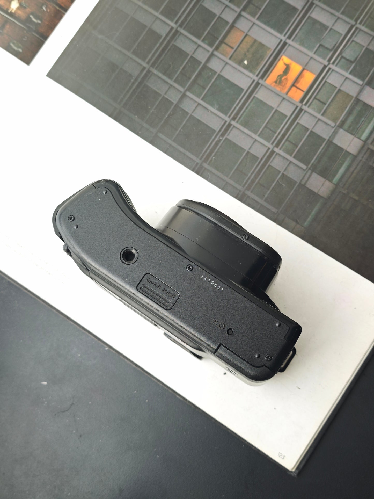 Canon Autoboy TELE Quartz Date #1439631