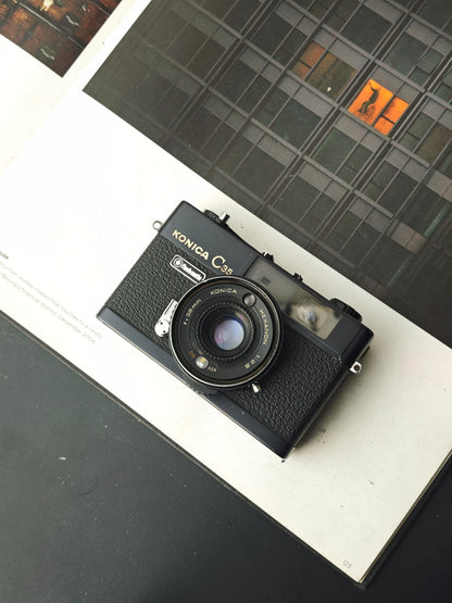 Konica C35 Flashmatic black #704215