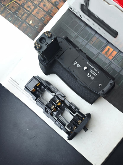 Canon Battey Grip BG-E16 [For Canon EOS 7D Mark II]