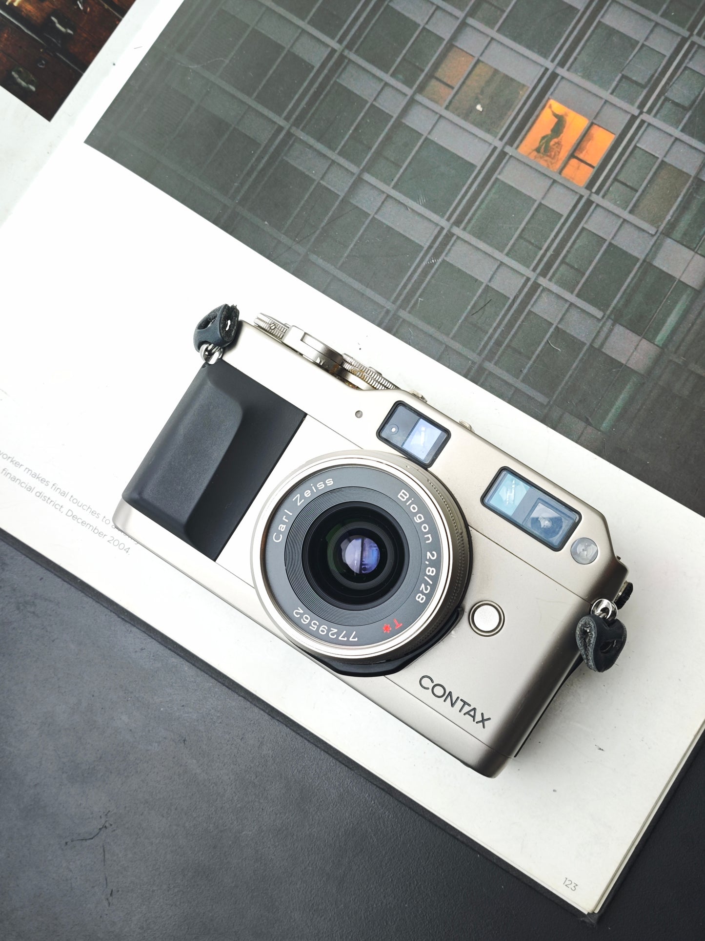 Contax G1 white label with Carl Zeiss Biogon 28mm F2.8 T*