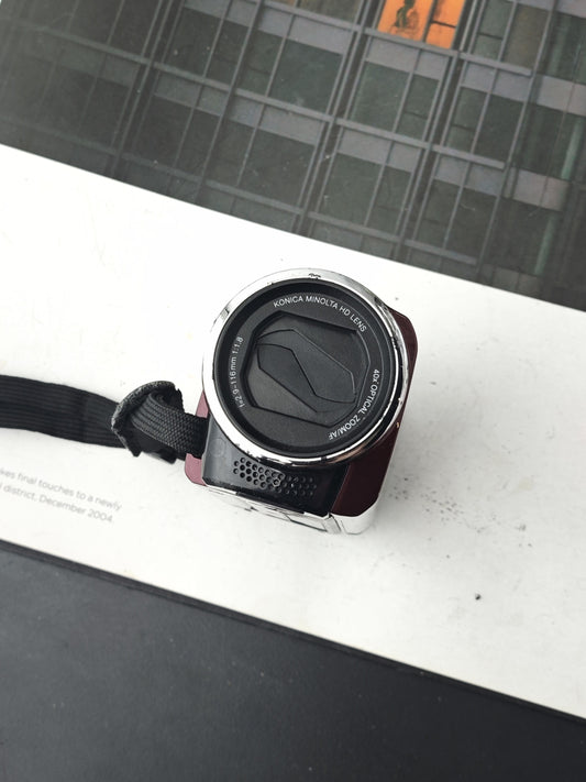 Used JVC GZ-HM460-R Camcorder #136N1004