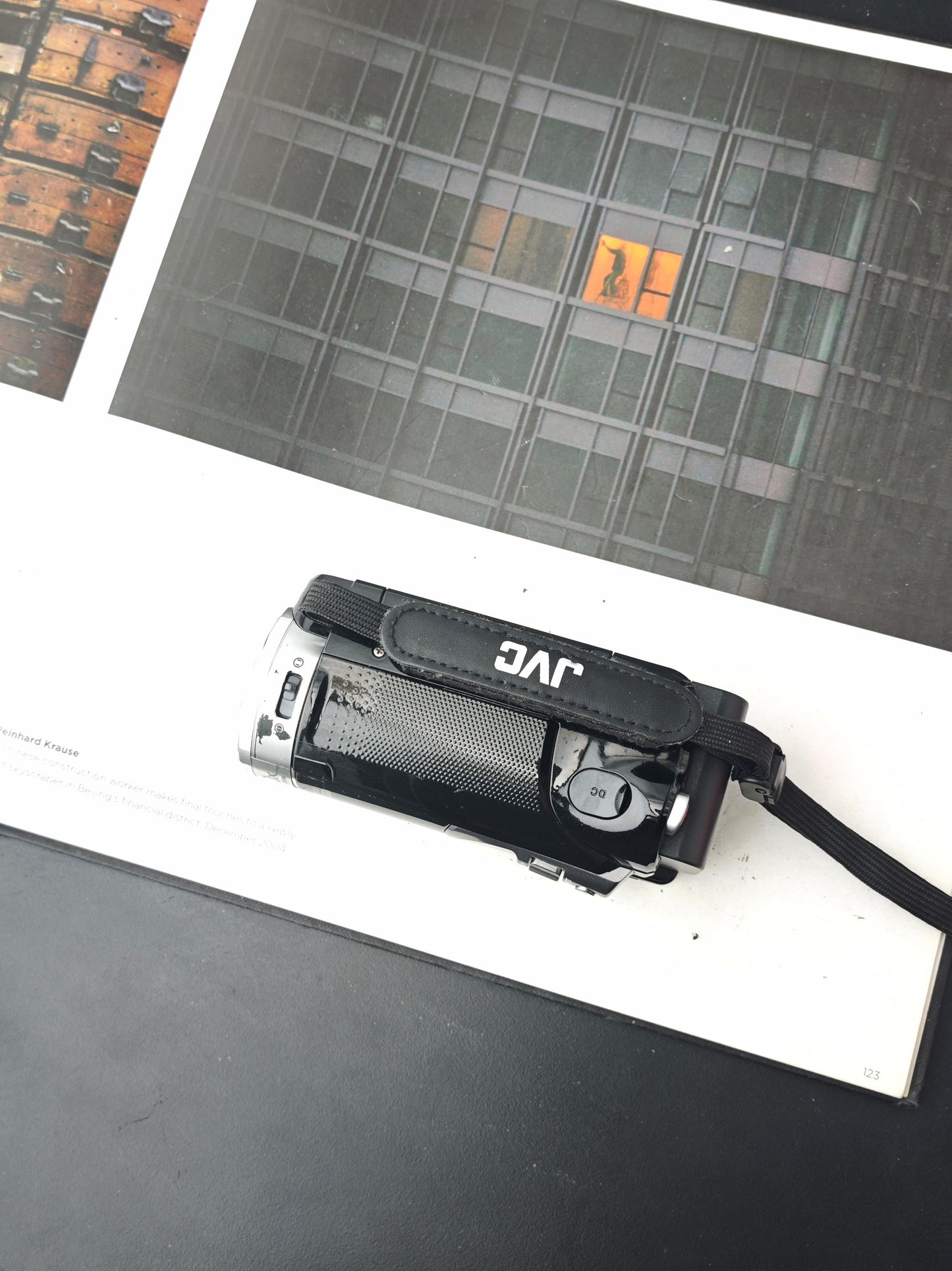 Used JVC GZ-HM33-B Camcorder