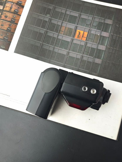 Nikon Speedlight SB-24 #2402001