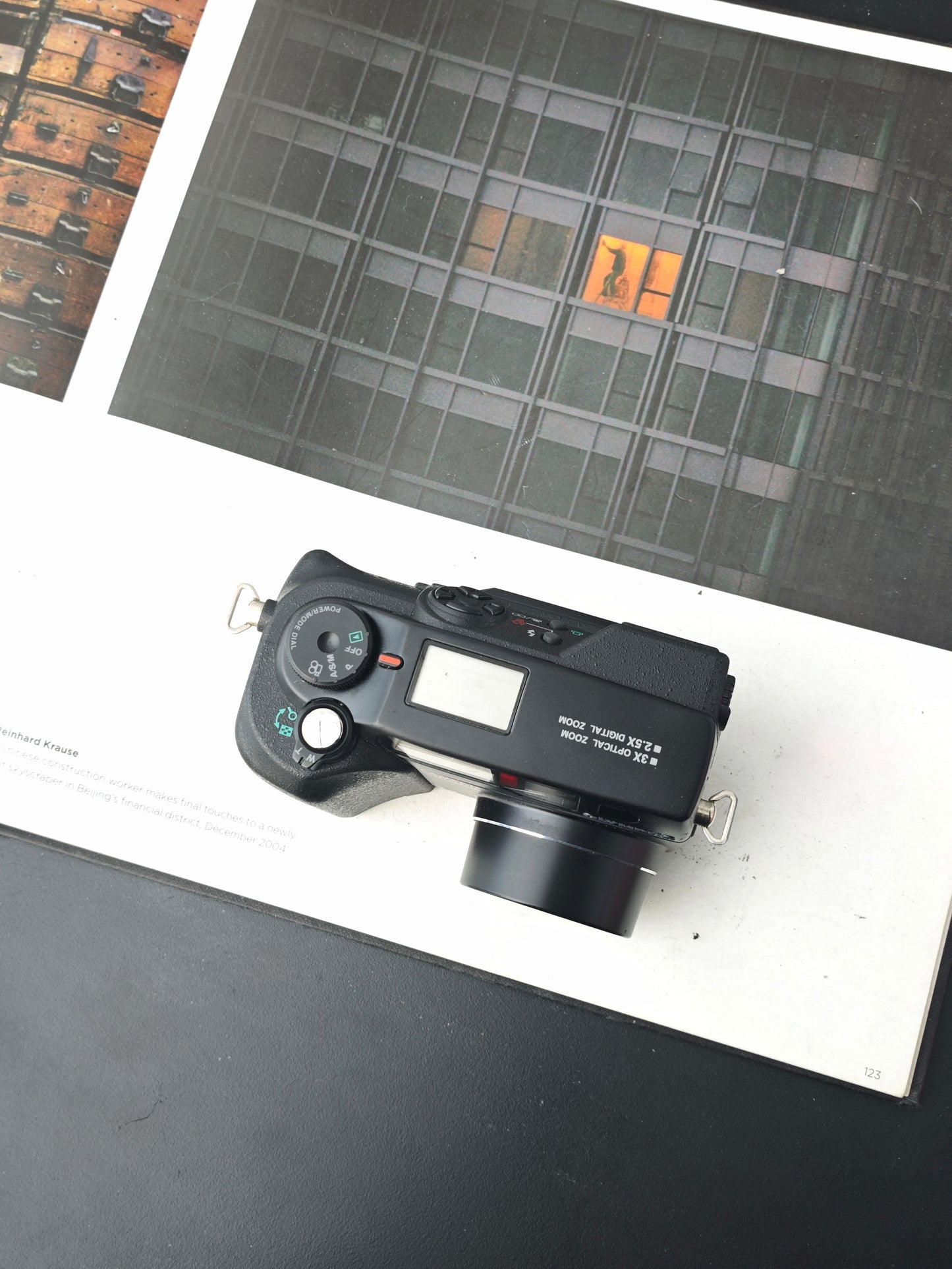 Used Olympus C-3040 Zoom Digital Camera