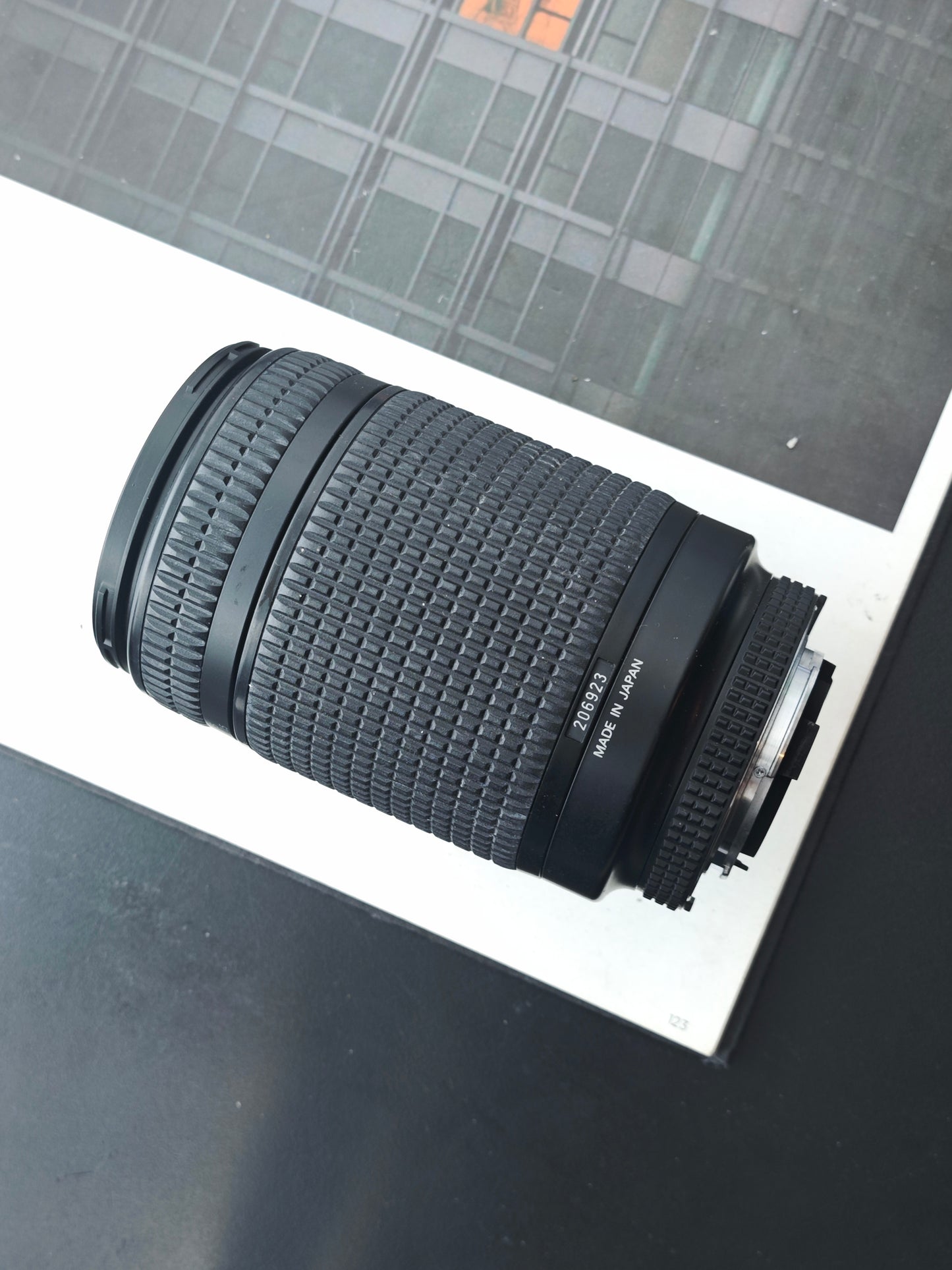 Nikon AF Nikkor 70-300mm F4-5.6 D #206923