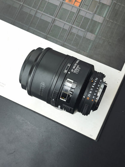Nikon AF Micro Nikkor 105mm F2.8 D #3374304