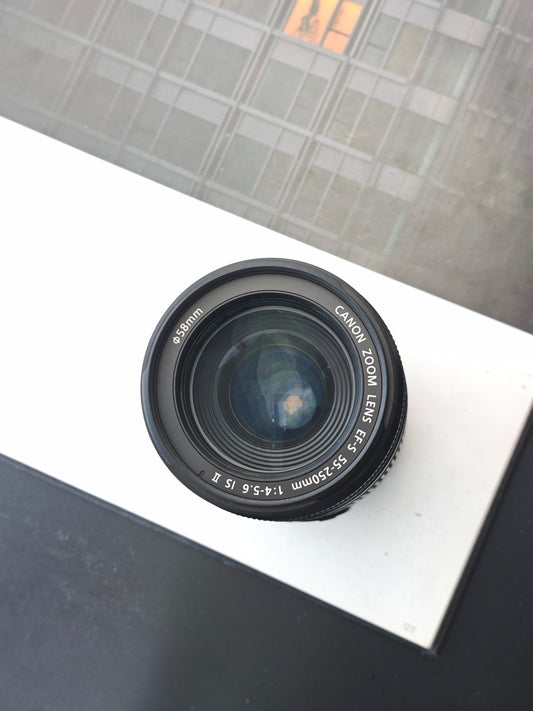 Canon Lens EF-S 55-250mm F4-5.6 IS II