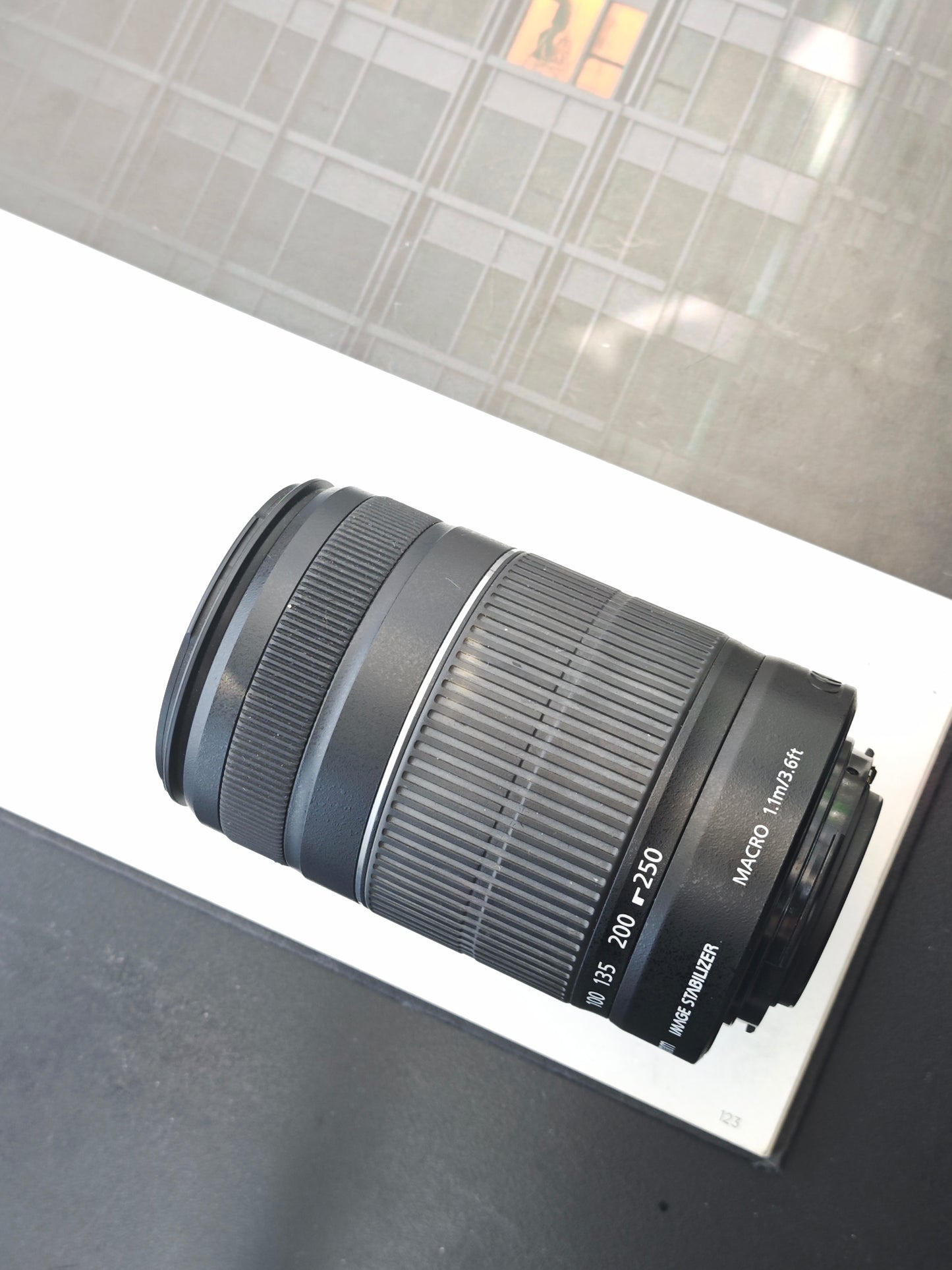 Canon Lens EF-S 55-250mm F4-5.6 IS II