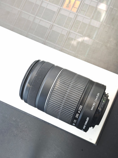 Canon Lens EF-S 55-250mm F4-5.6 IS II