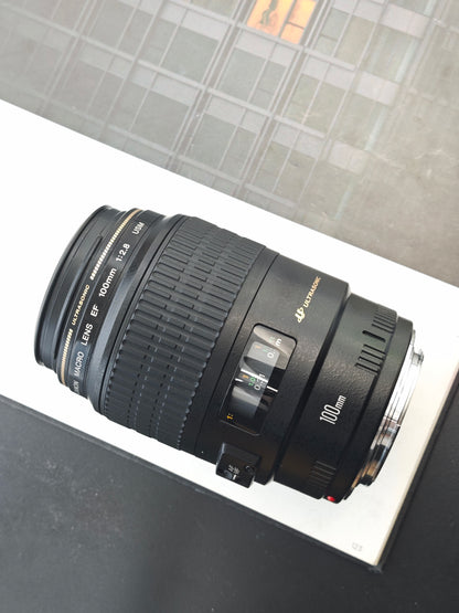 Canon Macro Lens EF 100mm F2.8 USM