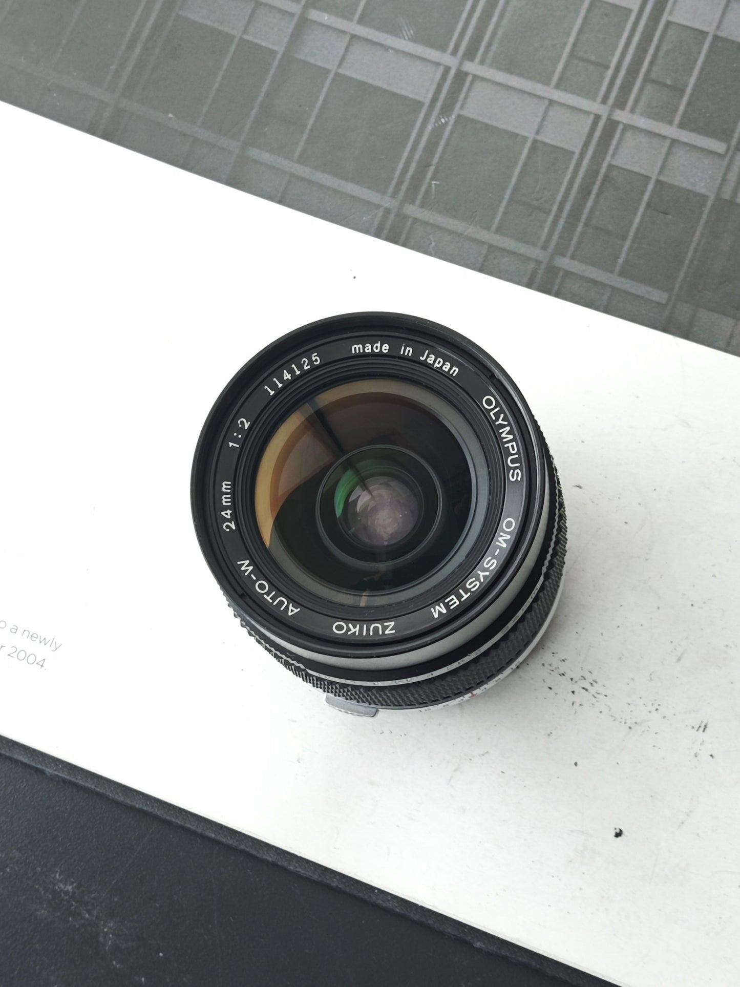 *READ* Olympus OM-System Zuiko Auto-W 24mm F2