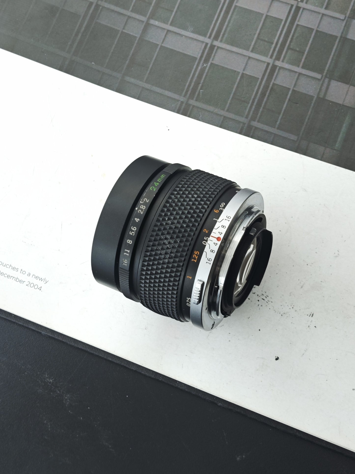 *READ* Olympus OM-System Zuiko Auto-W 24mm F2