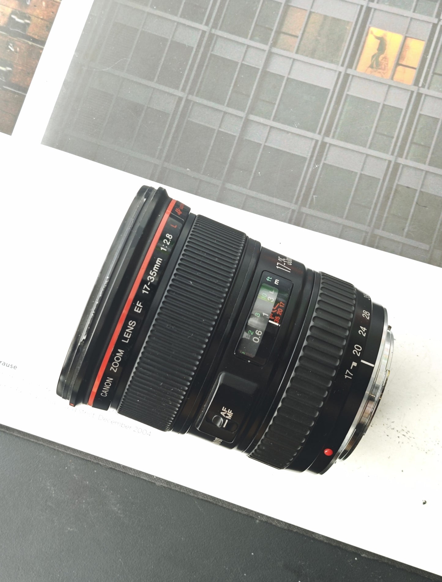 Canon Zoom Lens EF 17-35mm F2.8 L USM