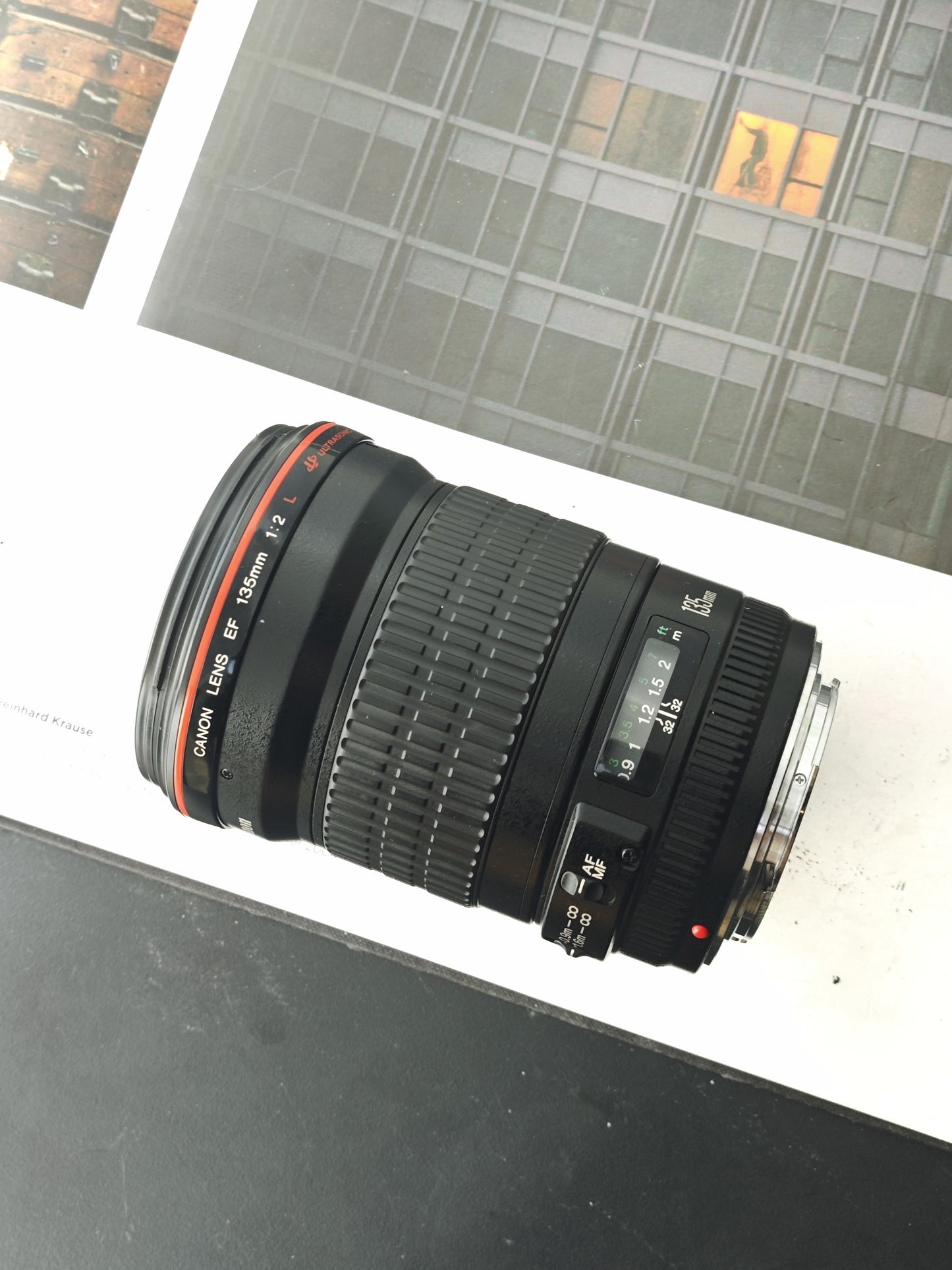 Canon Lens EF 135mm F2 L USM