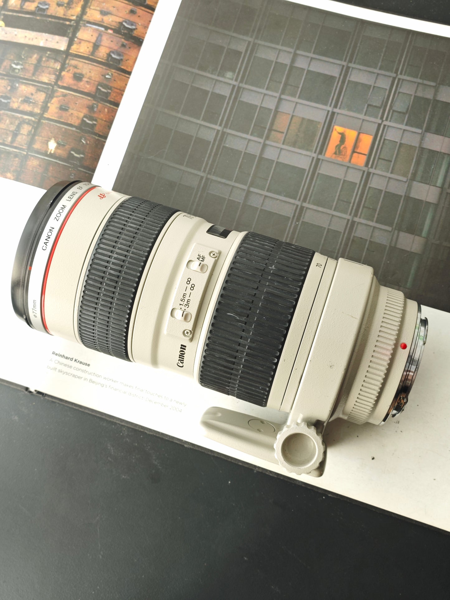 Canon Zoom Lens EF 70-200mm F2.8 L USM (No IS)