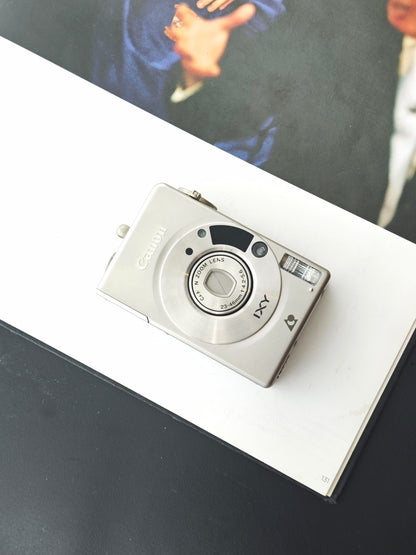 Canon IXY 320 [APS Film]
