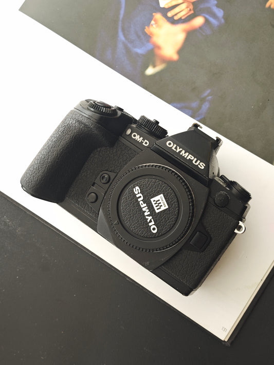 Used Olympus OM-D E-M1 body Digital Camera [No charger]