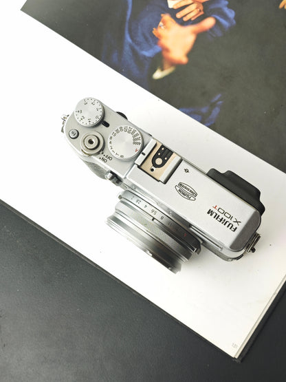 Used Fujifilm X100T Digital Camera [No charger]
