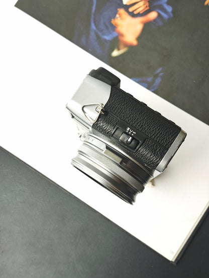Used Fujifilm X100T Digital Camera [No charger]