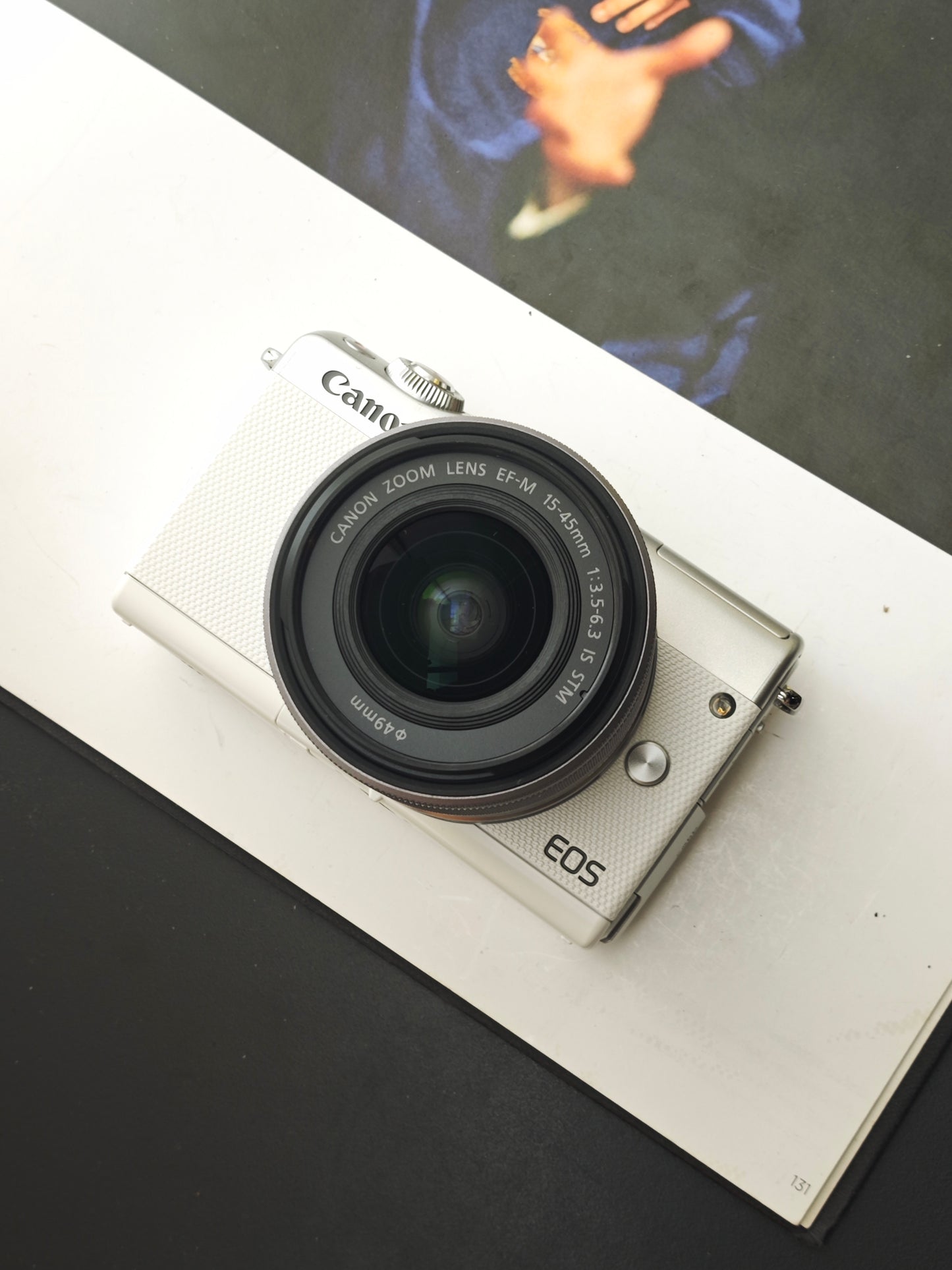 Used Canon EOS M100 white with EF-M 15-45mm F3.5-6.3 IS STM