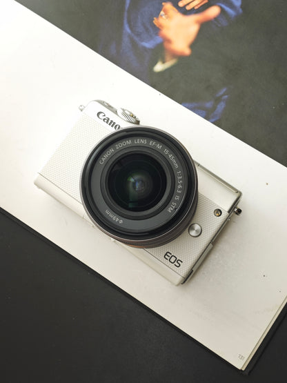 Used Canon EOS M100 white with EF-M 15-45mm F3.5-6.3 IS STM