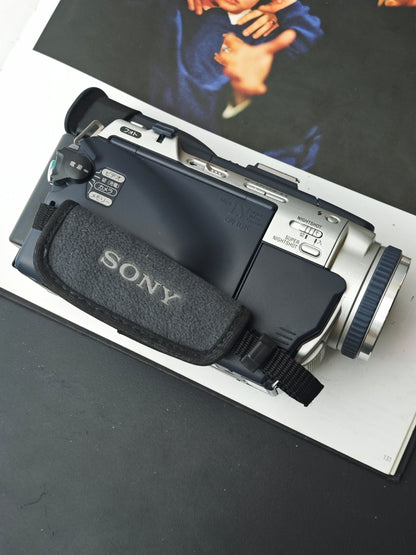 Used Sony DCR-TRV30 Handycam [JPN only]