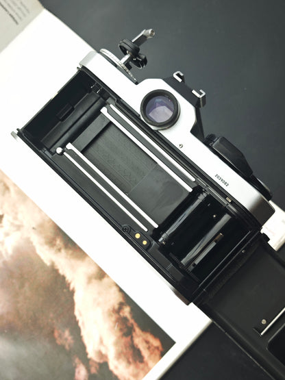 Nikon FE2 silver with Micro- Nikkor 55mm F2.8