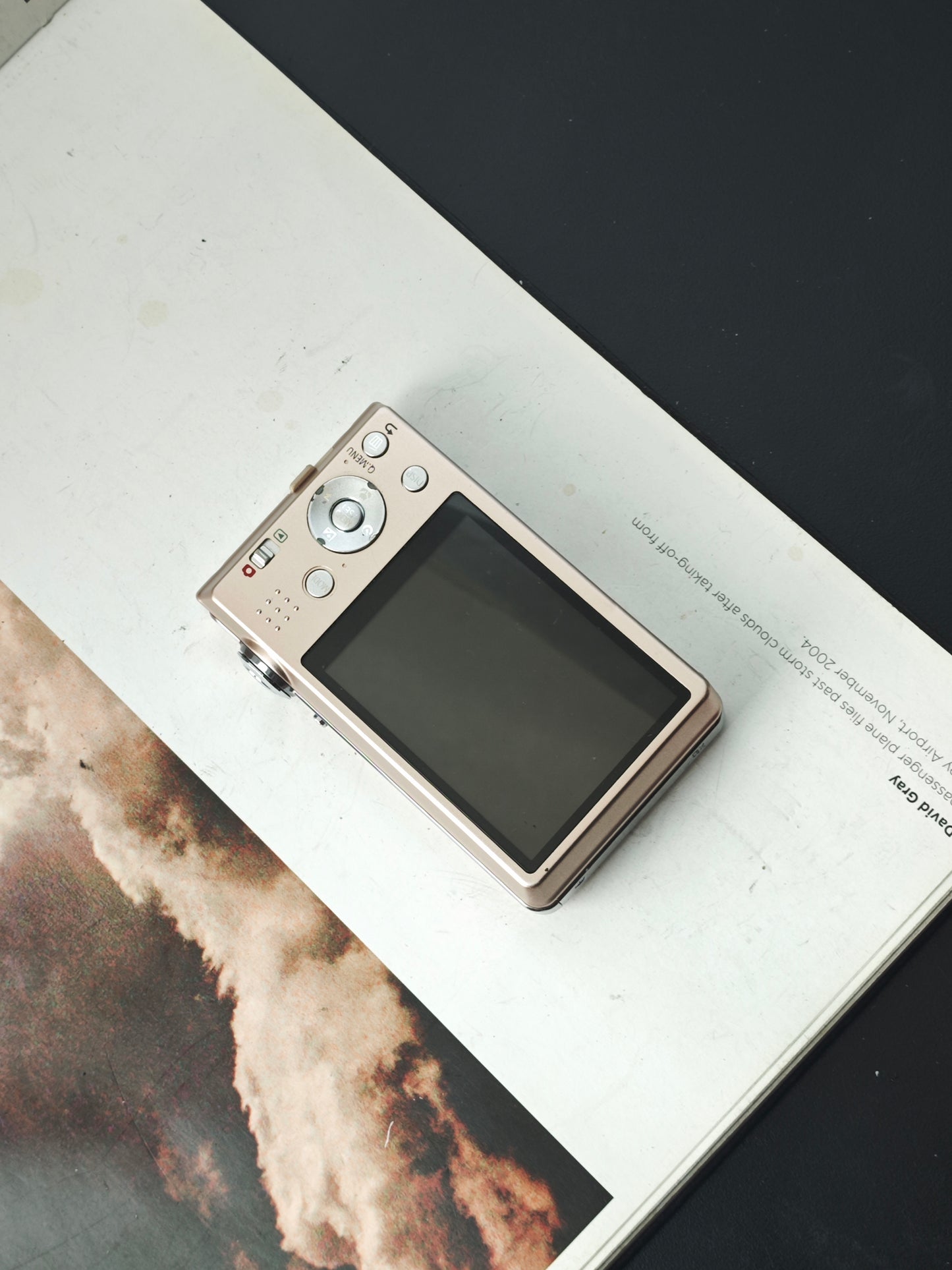 Used Panasonic Lumix DMC-FH5 Digital Camera [JPN only, No charger]